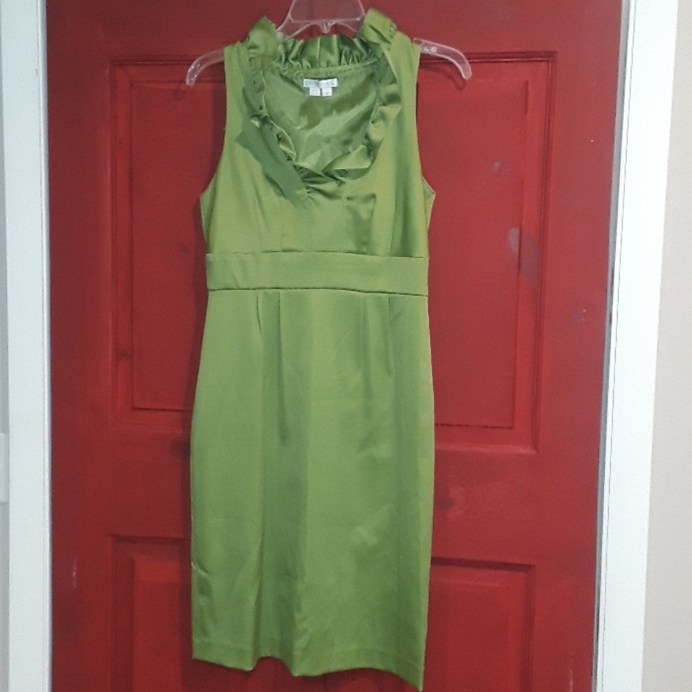 🐙Size 6 Lime Green Spring/Summertime Dress